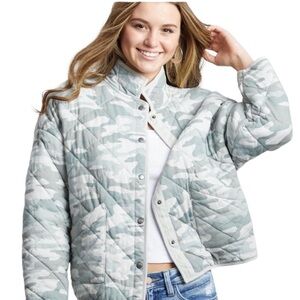 Z Supply Maya Dusty Sage Camo Snap Front Quilted Jacket Sz. M